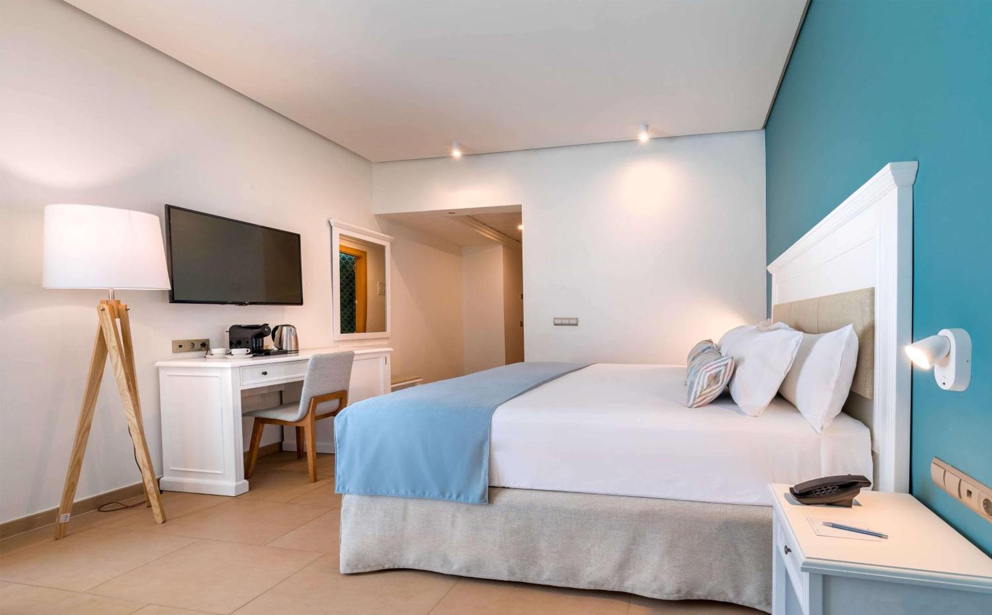 Hotel Occidental Torremolinos Playa Esterno foto