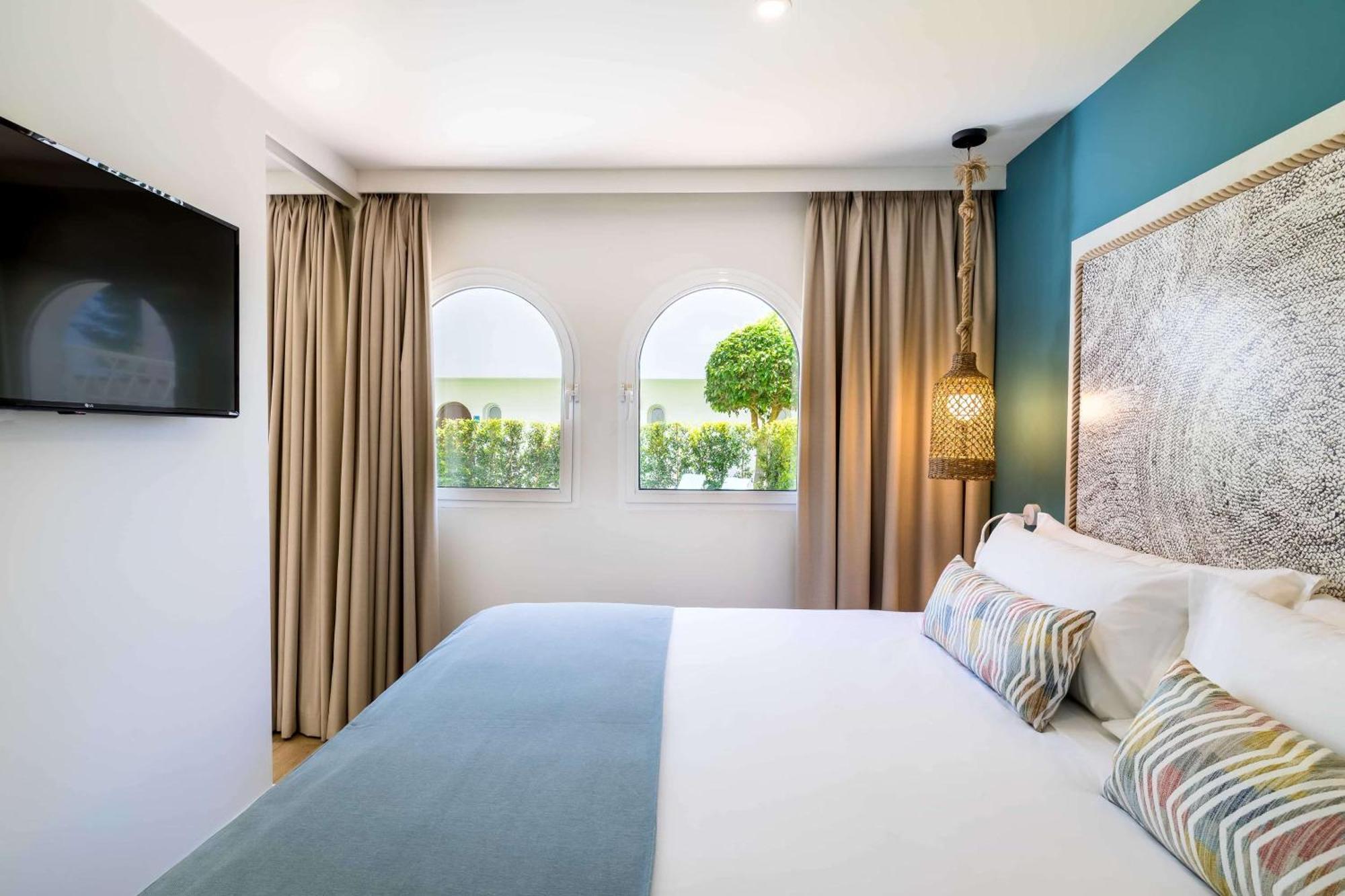Hotel Occidental Torremolinos Playa Esterno foto