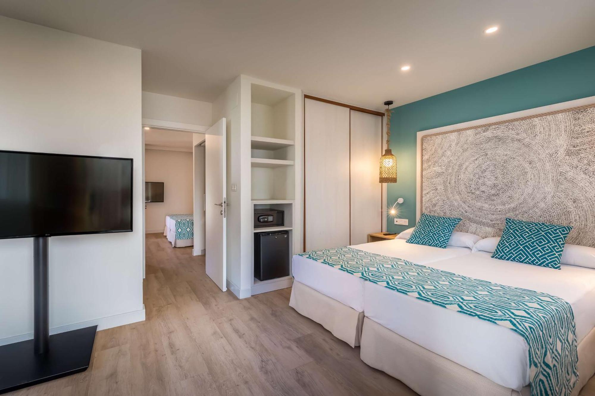 Hotel Occidental Torremolinos Playa Esterno foto