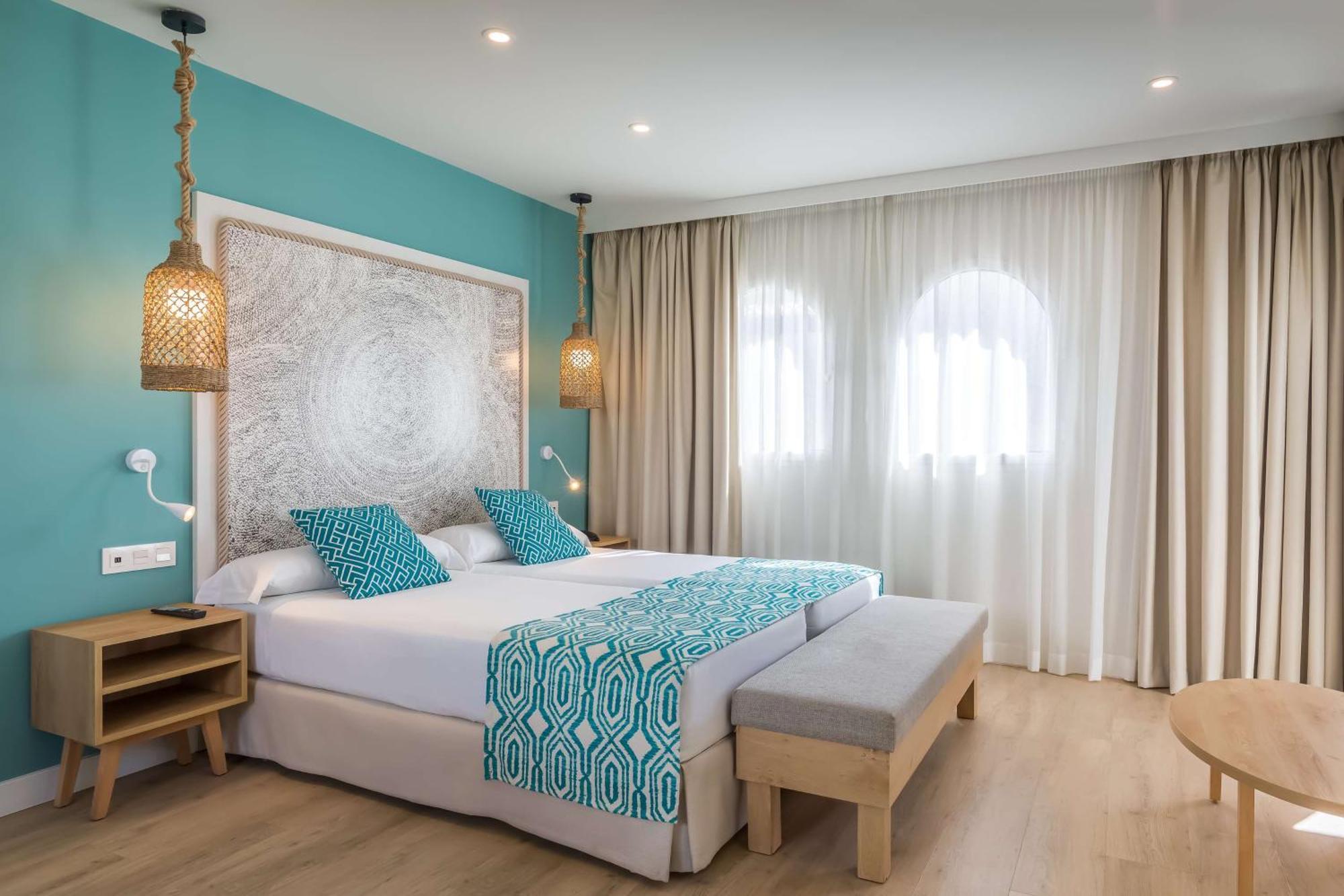 Hotel Occidental Torremolinos Playa Esterno foto