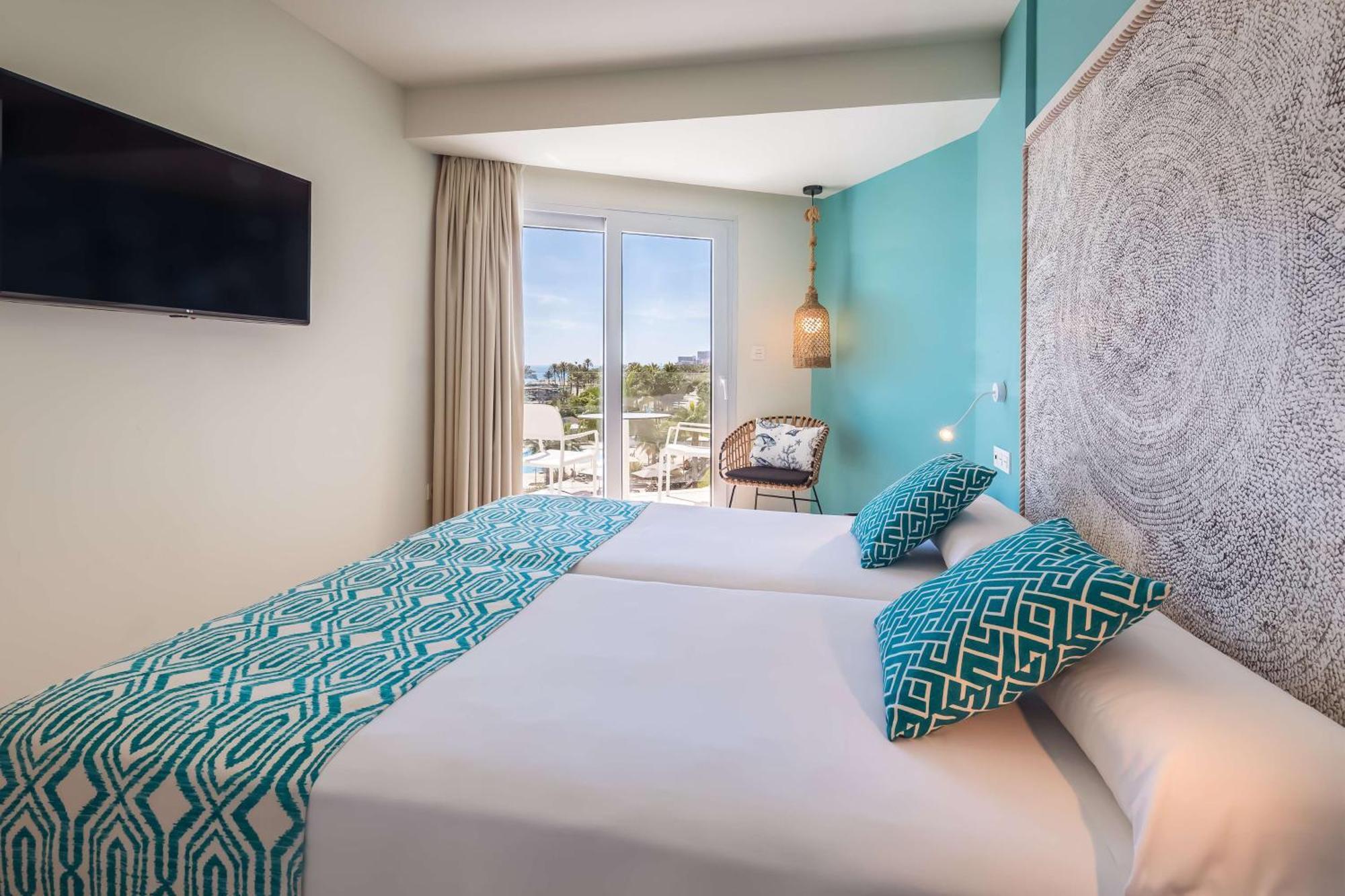 Hotel Occidental Torremolinos Playa Esterno foto