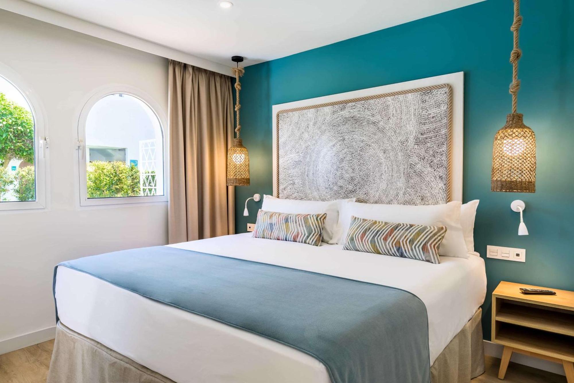 Hotel Occidental Torremolinos Playa Esterno foto